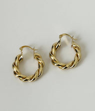 Load image into Gallery viewer, Chunky Braided Hoop Earrings
